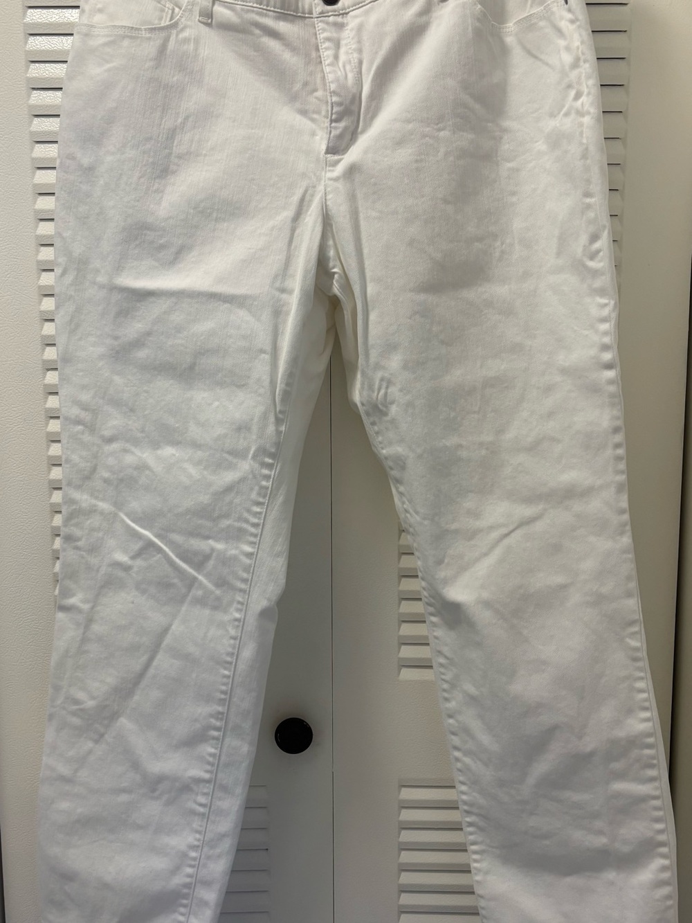 Women’s White Jeans - Classic Straight Fit